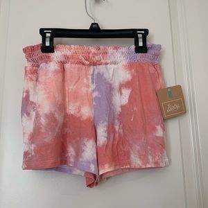 New size M Bixby Nomad shorts
